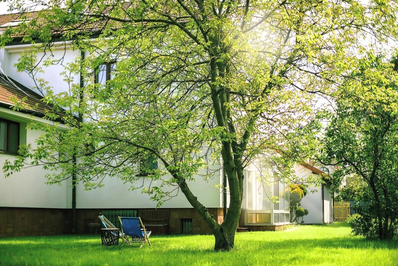 Apart Hostel S8 Blizne Jasinskiego 外观 照片