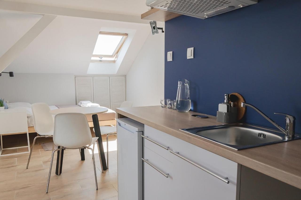 Apart Hostel S8 Blizne Jasinskiego 外观 照片
