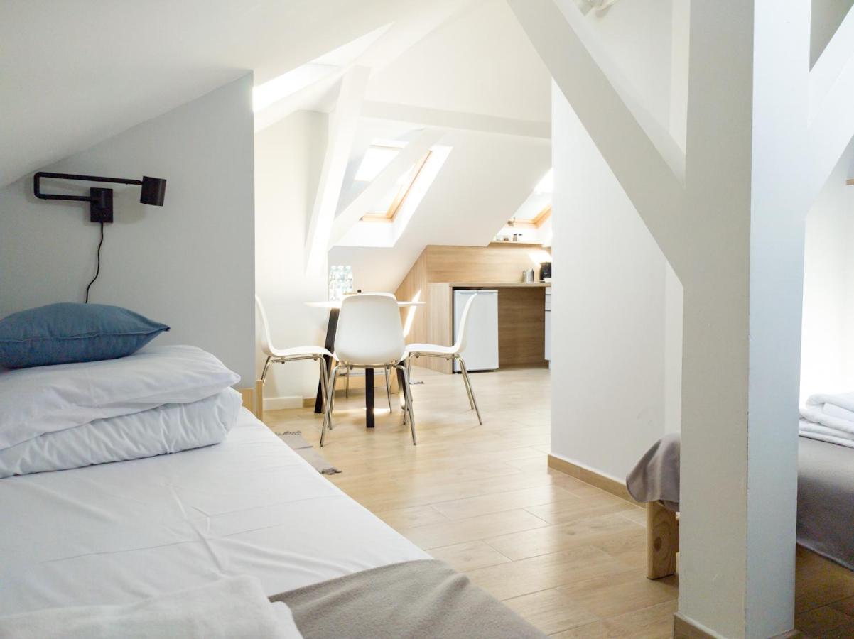 Apart Hostel S8 Blizne Jasinskiego 外观 照片