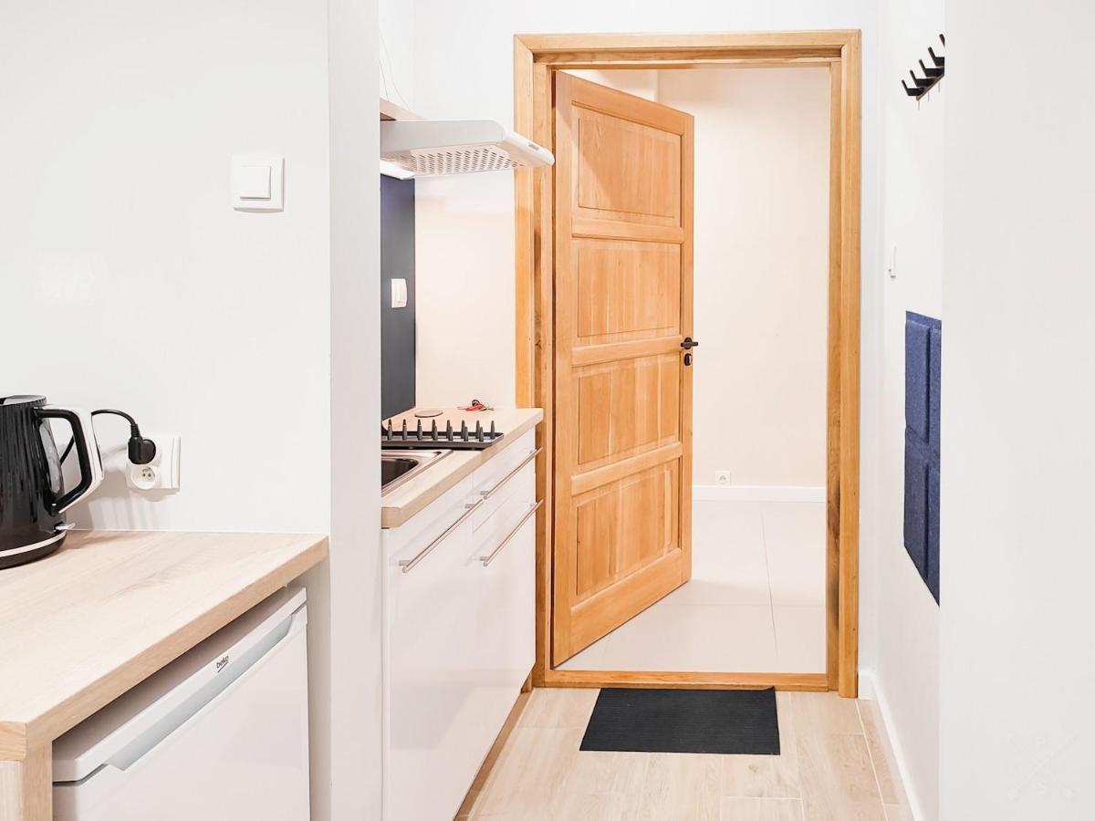 Apart Hostel S8 Blizne Jasinskiego 外观 照片